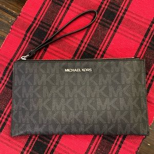MK wristlet